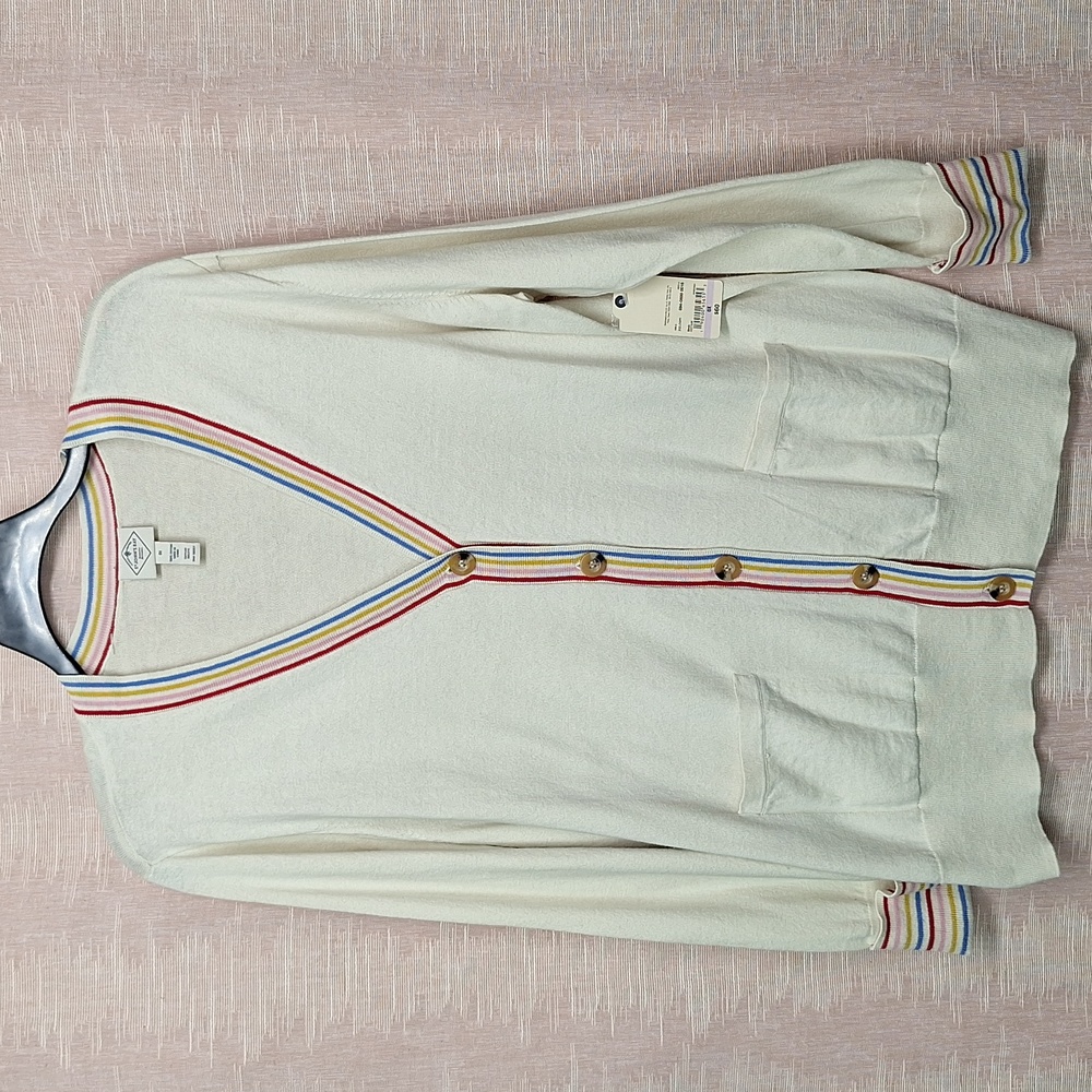 NWT Ladies cream button-up sweater with beautiful accent detail colors.